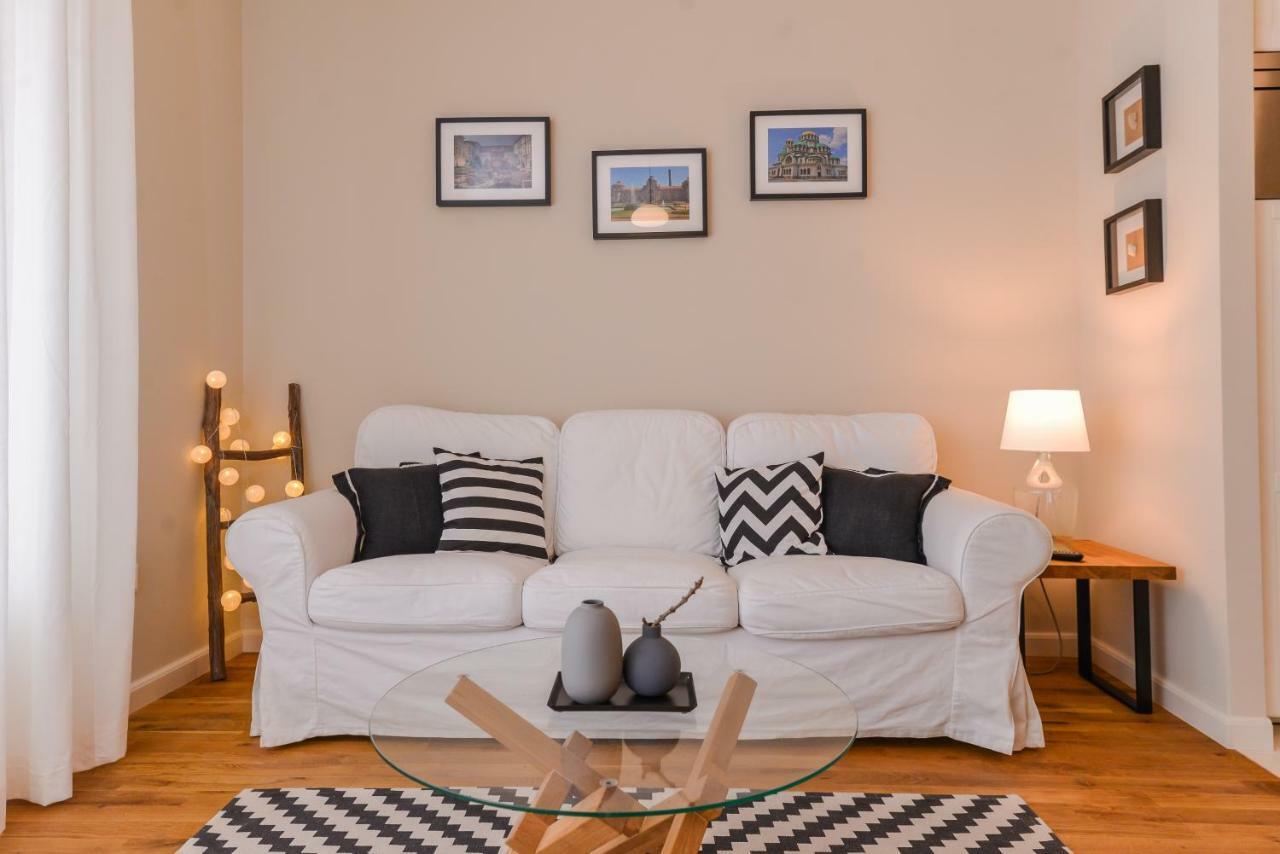 cО́coEllie - aesthetic, two bedroom apartment, next to the National Palace of Culture Софія Екстер'єр фото