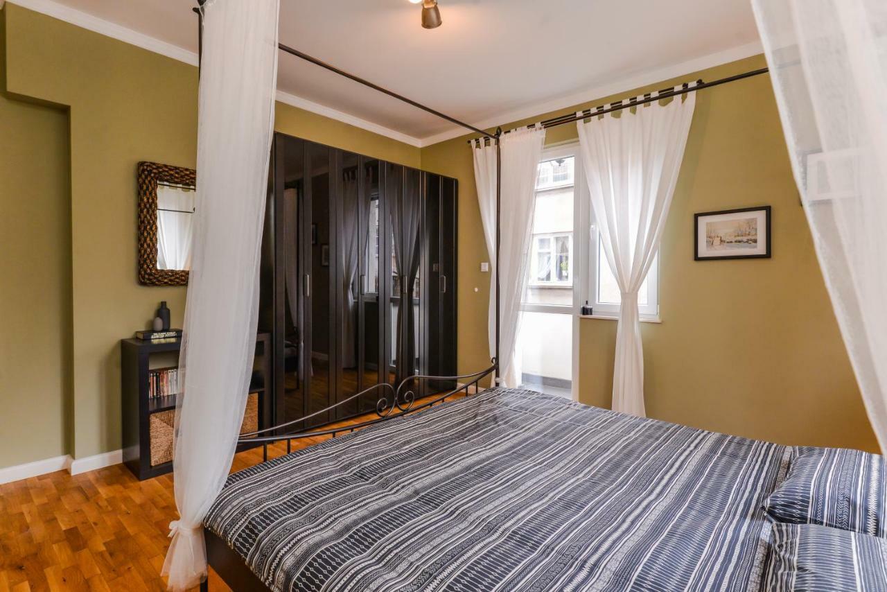 cО́coEllie - aesthetic, two bedroom apartment, next to the National Palace of Culture Софія Екстер'єр фото