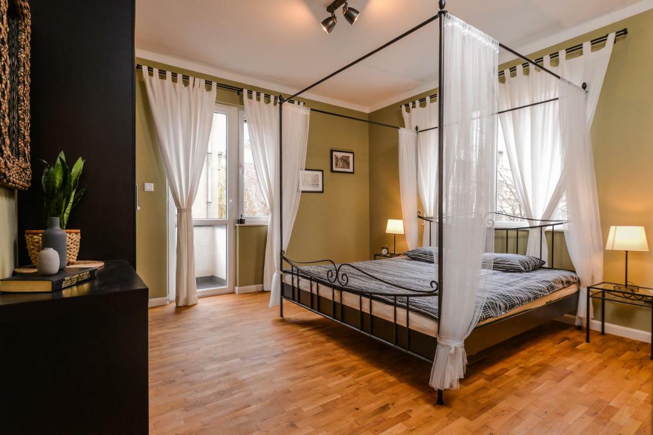 cО́coEllie - aesthetic, two bedroom apartment, next to the National Palace of Culture Софія Екстер'єр фото