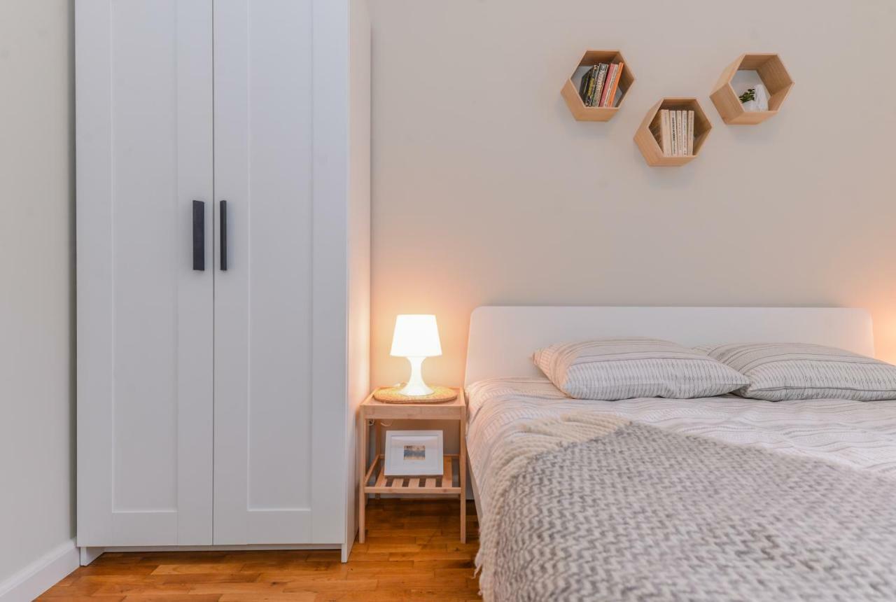 cО́coEllie - aesthetic, two bedroom apartment, next to the National Palace of Culture Софія Екстер'єр фото